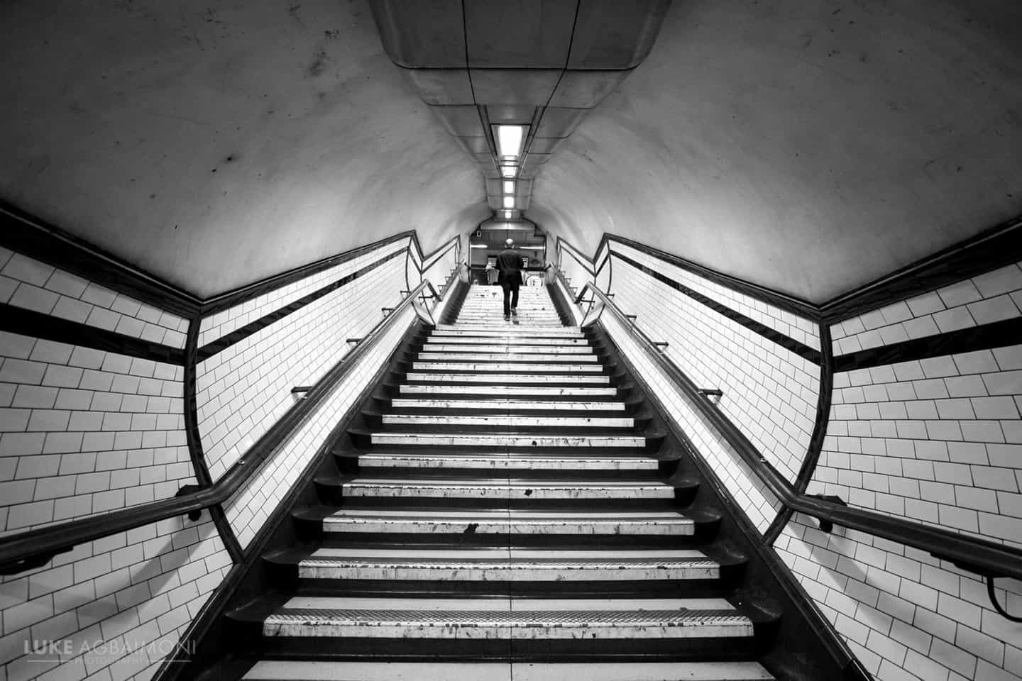 Symmetry on the London Underground Photography - Tube Mapper